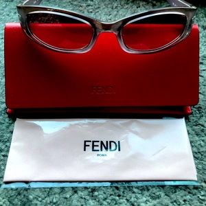 Fendi Sunglasses with case and cleaning cloth